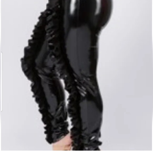 Black Shiny Liquid Ruffle Goth Pleather Witch Sexy Club Unique Leggings 2XL NEW - Picture 2 of 7